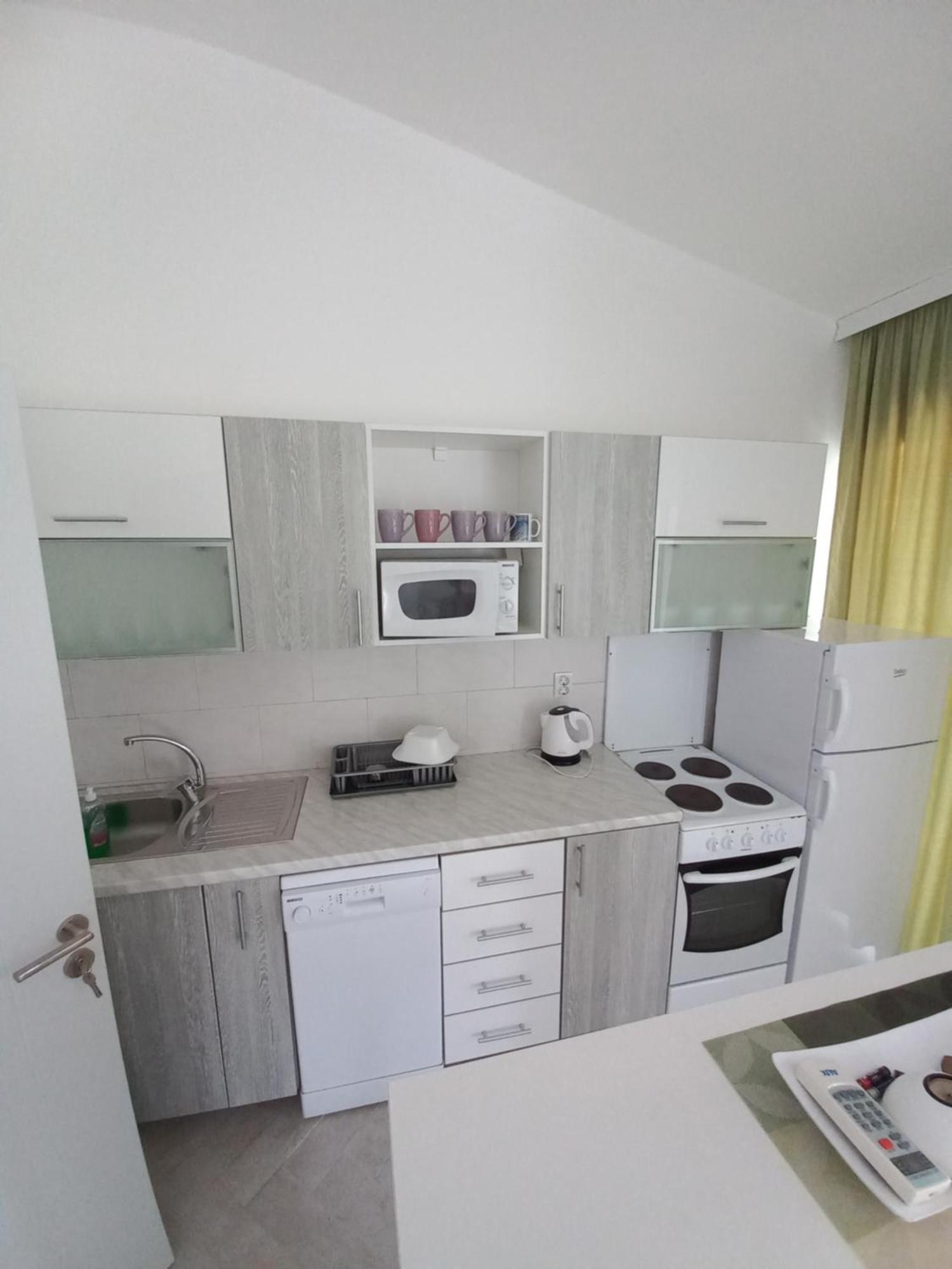 Apartamento Nana Dea Utjeha Habitación foto