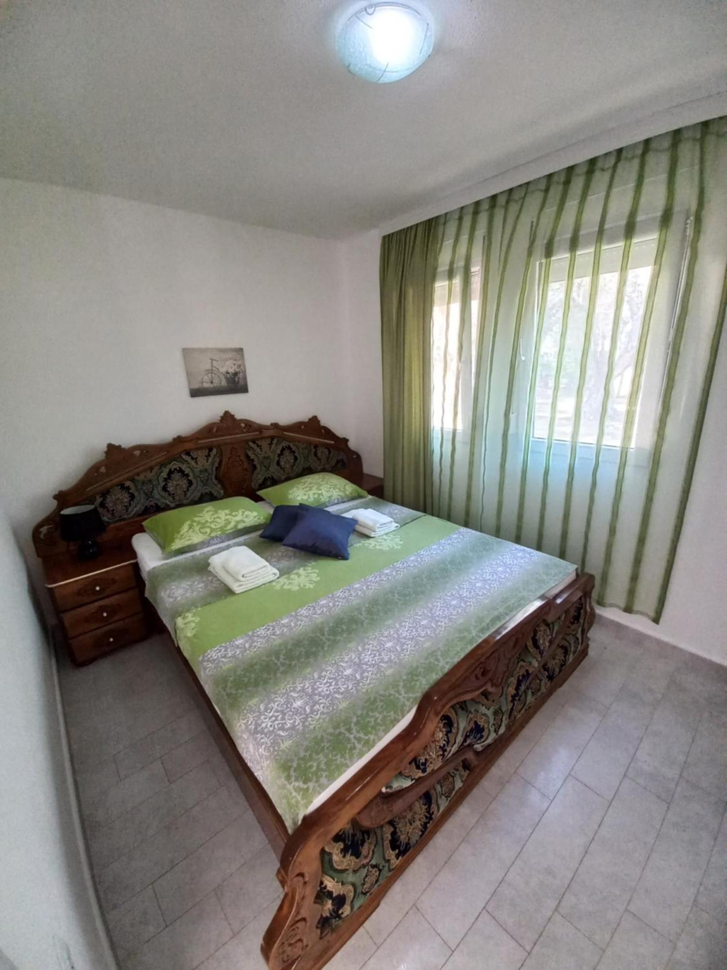 Apartamento Nana Dea Utjeha Habitación foto