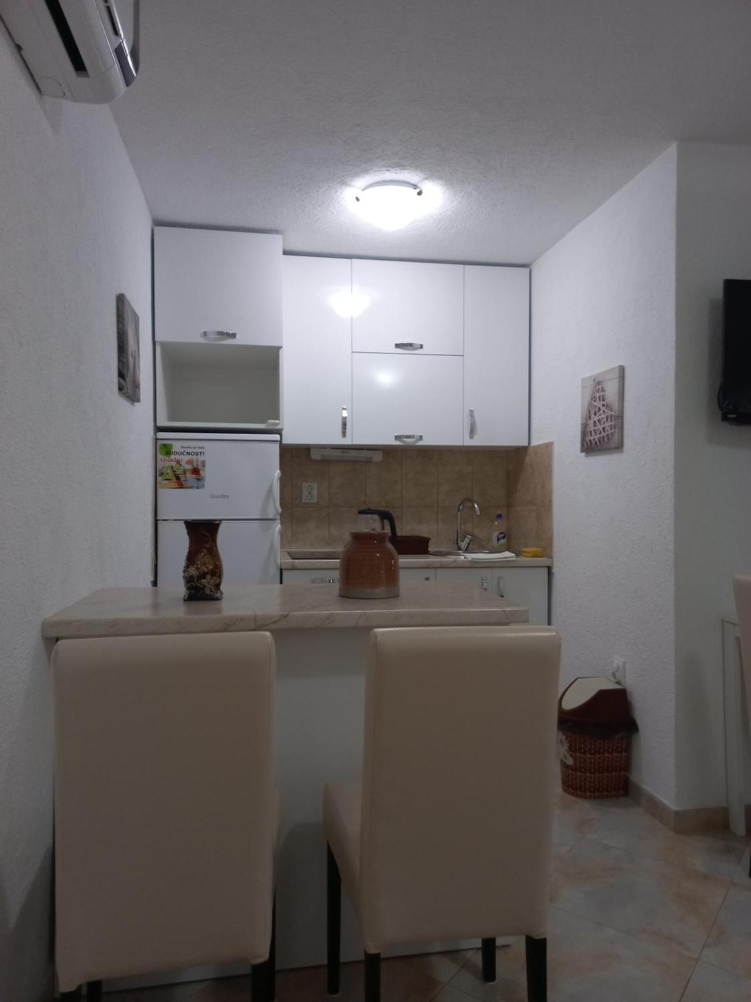 Apartamento Nana Dea Utjeha Habitación foto